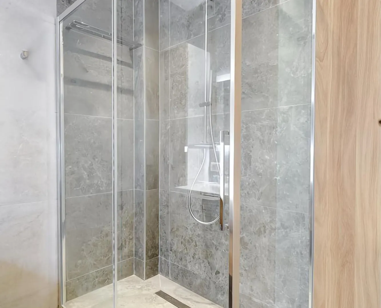 Apartment Luxueuse Suite Haussmanienne Confort Et Elegance Paris