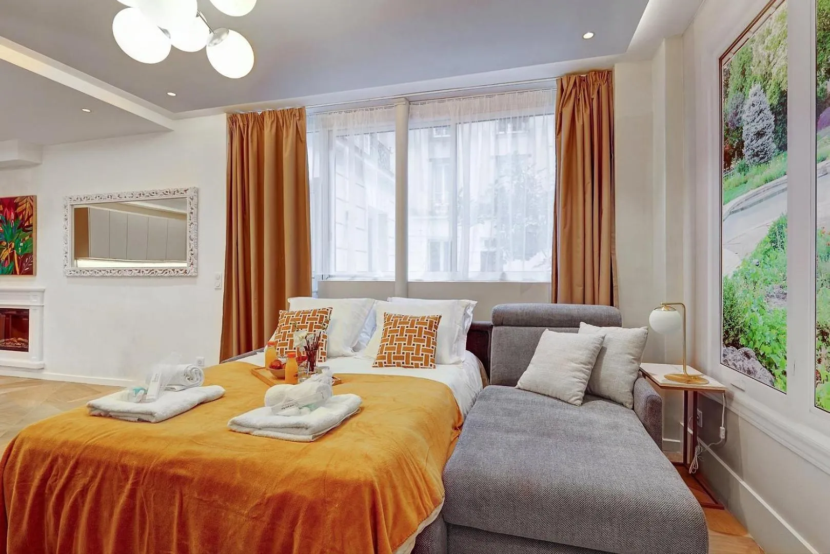 Luxueuse Suite Haussmanienne Confort Et Elegance Paris France